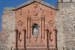 Nuestra Señora de los Remedios, façade, upper story