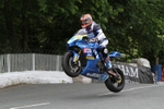 Stephen Thompson Suzuki / Thepeoplesbike.com/formwise