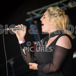 Issie  Ricky-8