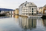 Ålesund portside houses
