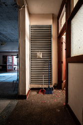 Agudas Achim Synagogue (Chicago,IL) | Office Doorway