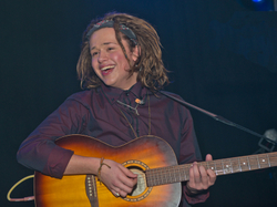 Luke Friend Homecoming Gig. portfolio