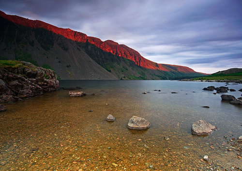 [align=center][size=11][b]Red stripe at Wast Water, Lake District[/b][/size]

The last of the evening's light hits…