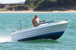 150809 WHITE BOAT WT7A9551