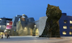 El Poop and his Kennel, Bilbao