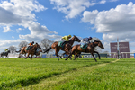 100426-Race 5-Myal-5962