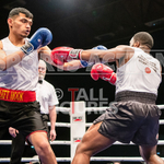 Bout 17_Oblie Botchway v Mohammed Shahib-6