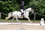 153-Maddie_Leishman-Damerel_Dewdrop portfolio