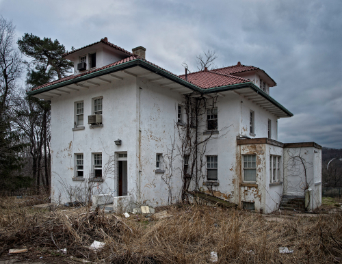 Warden's house, Essex County Jail Annex, Caldwell NJ. 2008. Photograph by Matthew Christopher of Abandoned America.…