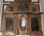 Santa María, nave Nuestra Señora del Apocalipsis altar