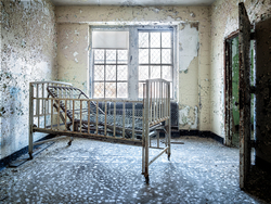 Abandoned Greystone Park Psychiatric Center | Adult Crib