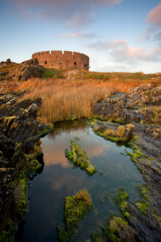 Derby Fort catching the early October morning soft sun light.