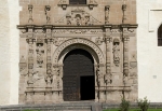 Façade portal