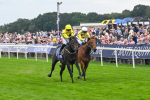 220825-Race 3-Lifeplan-7125