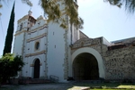 San Juan Bautista, façade & vestibule