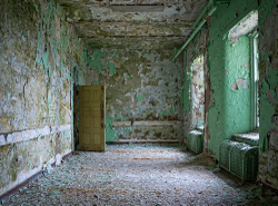 Abandoned Greystone Park Psychiatric Center | Minty Day Room