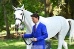 163-UVERA_Z-Harry_Meade-WEDTrotUp+DR portfolio