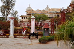 Udaipur - City Palace Guard