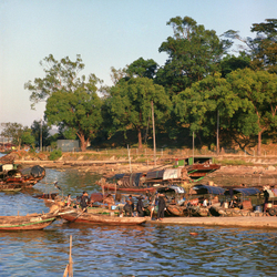 KM-251 Fisherfolk at Tai Po Kau -1973