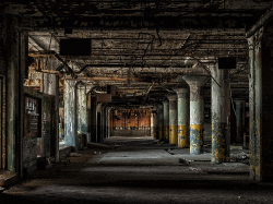 Fisher Body Plant 21 (Detroit, MI) | Pools of Light