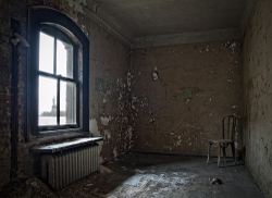 Ellis Island Immigrant Hospital | Statue of Liberty View