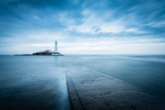 St Mary's Lighthouse from the jetty (6)