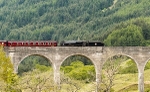 Jacobite train on Glenfinnan viaduct-1