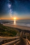 z4410 Milky Way Moonset over Compton Bay