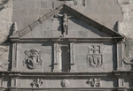 Façade, main portal architrave & pediment