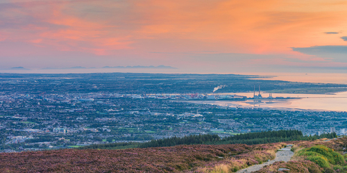 Image (c) [url=https://www.instagram.com/adrianhendroff/]Adrian Hendroff[/url]

[size=16]Click [url=https://fabulou…