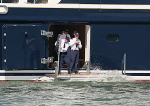 120725 LEANDER - DONT FORGET TO SHUT THE DOOR WT7A7606