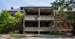 Norwich State Hospital (Preston, CT) | Balconies