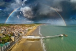 z4228 Rainbow over Sandown Pier and Culver