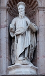 La Transfiguración de Cristo, façade, main portal sculpture (right)