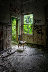 Another Lonely Chair | Towne House Hotel, Brownsville, PA