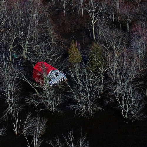 Cottage along Belleisle Bay - askew - Spring Flood 2018 New Brunswick Canada