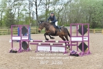 CLASS 14 SUN Senior BritiNovice/ 90cm Open portfolio