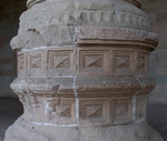 Capilla abierta, diamonwork pillar base