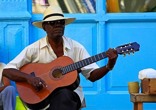 [align=center][b][size=12]Guitarist, Old Havana, Cuba[/size][/b]

Music is everywhere in Cuba! From street musician…
