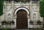 Façade portal & lower story