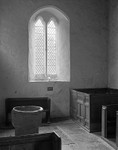 2152 - Hailes Church - Window Font