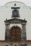 SS Pedro y Pablo, façade portal & choir loft window