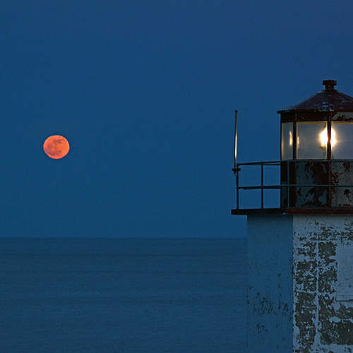 Moonrise @ Quaco Lighthouse