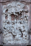 La Transfiguración de Cristo, façade, right portal relief