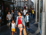Asian Family Oxford Street 2018