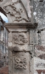 Convento portal, right pilaster & archivolt voussoirs