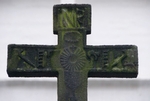 Cloister cross, front crossing