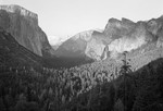 1717 - Yosemite Valley Sunset