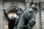 El Caballito, detail