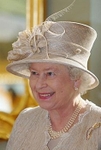 E-215 Queen visits Latvia